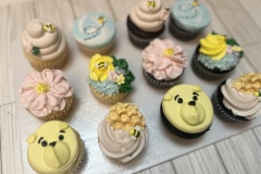 classic_pooh_cupcakes